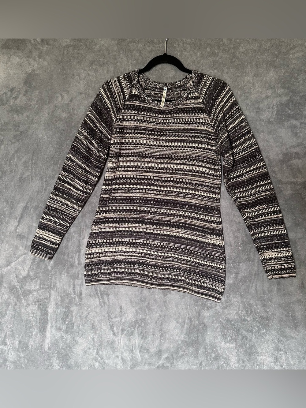 Kuhl Grey Crewneck Sweater merino wool blend medium